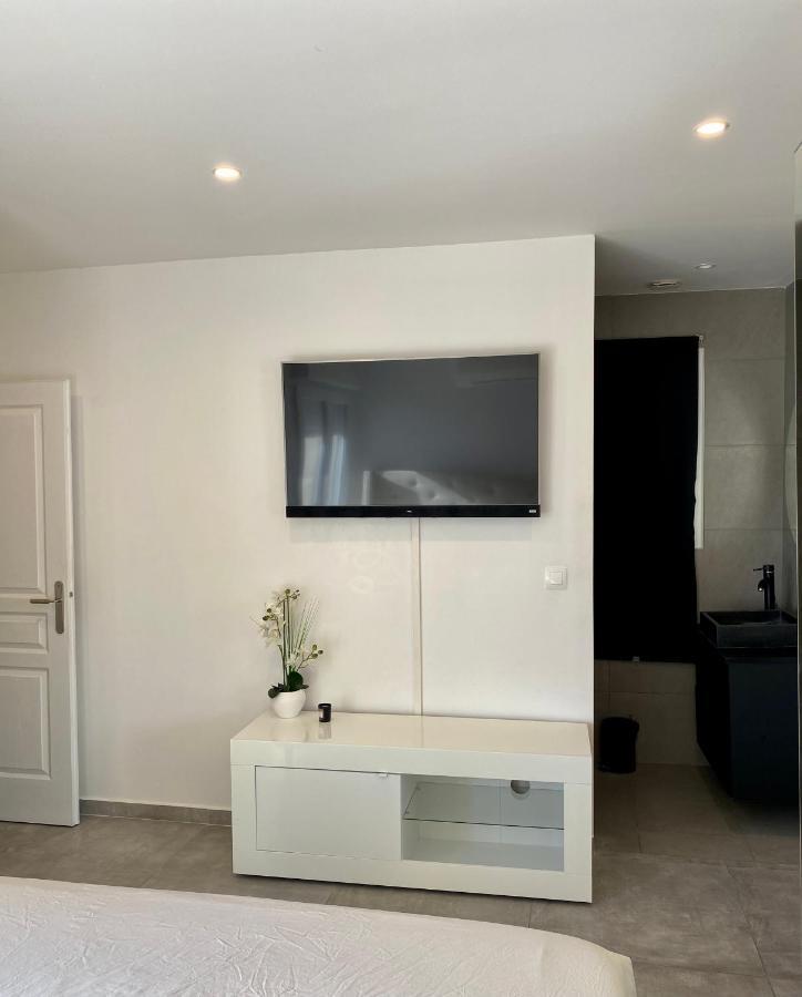 Appartement Rooftop Avec Piscine Avignon Ngoại thất bức ảnh