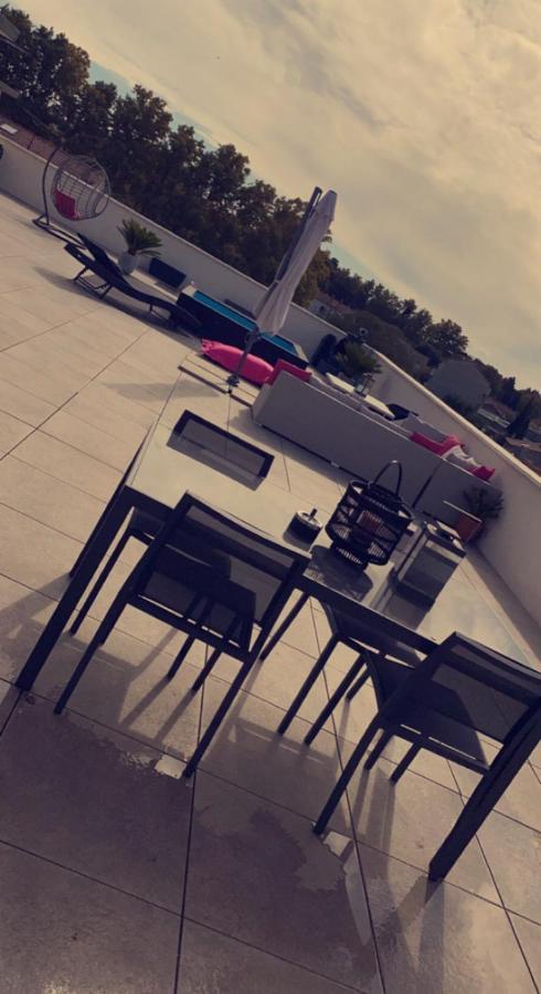 Appartement Rooftop Avec Piscine Avignon Ngoại thất bức ảnh